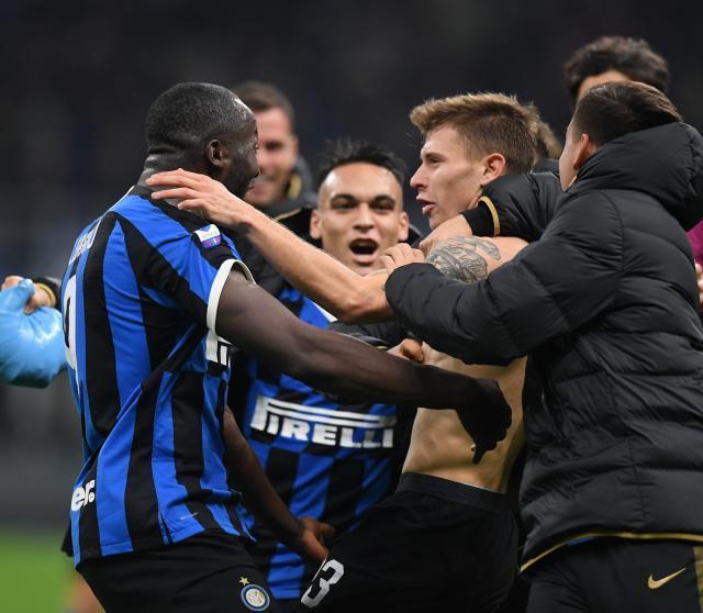 爱游戏体育-马赛发布备战花絮，今晚再遭质疑，意甲任务艰巨，身体对抗强度拉满