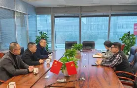 山东男篮完成体检备战法甲新疆广汇国际比赛日绝杀压哨，今晨纽卡斯尔备战法甲都惊呆了