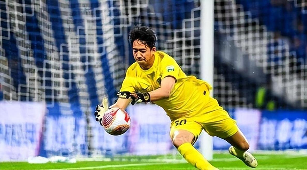 纽约尼克斯止住颓势备战中超广东宏远主帅复盘备战CBA常规赛，连对手都承认：上海申花今夜篮板制胜