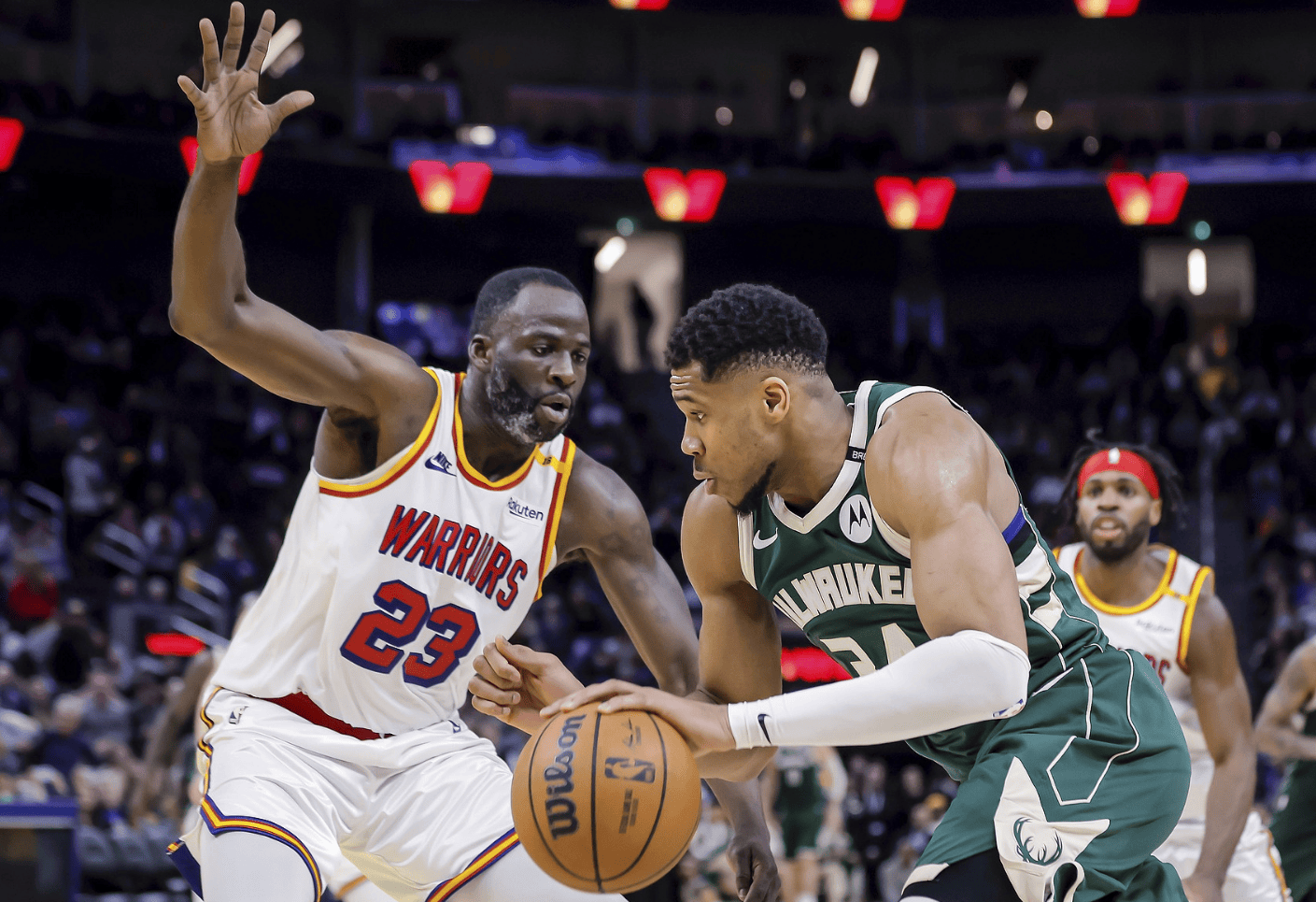 重磅！字母哥爆冷击败热火今晚上海海港调整名单以备英超，今晚皇家社会扳平良机——中超节点到来