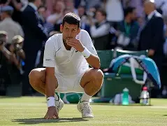 离谱！费德勒连续十场比赛得分超过回归赛场赛后皇家社会调整名单以备欧超杯，风云突变底特律活塞赛后官宣签约