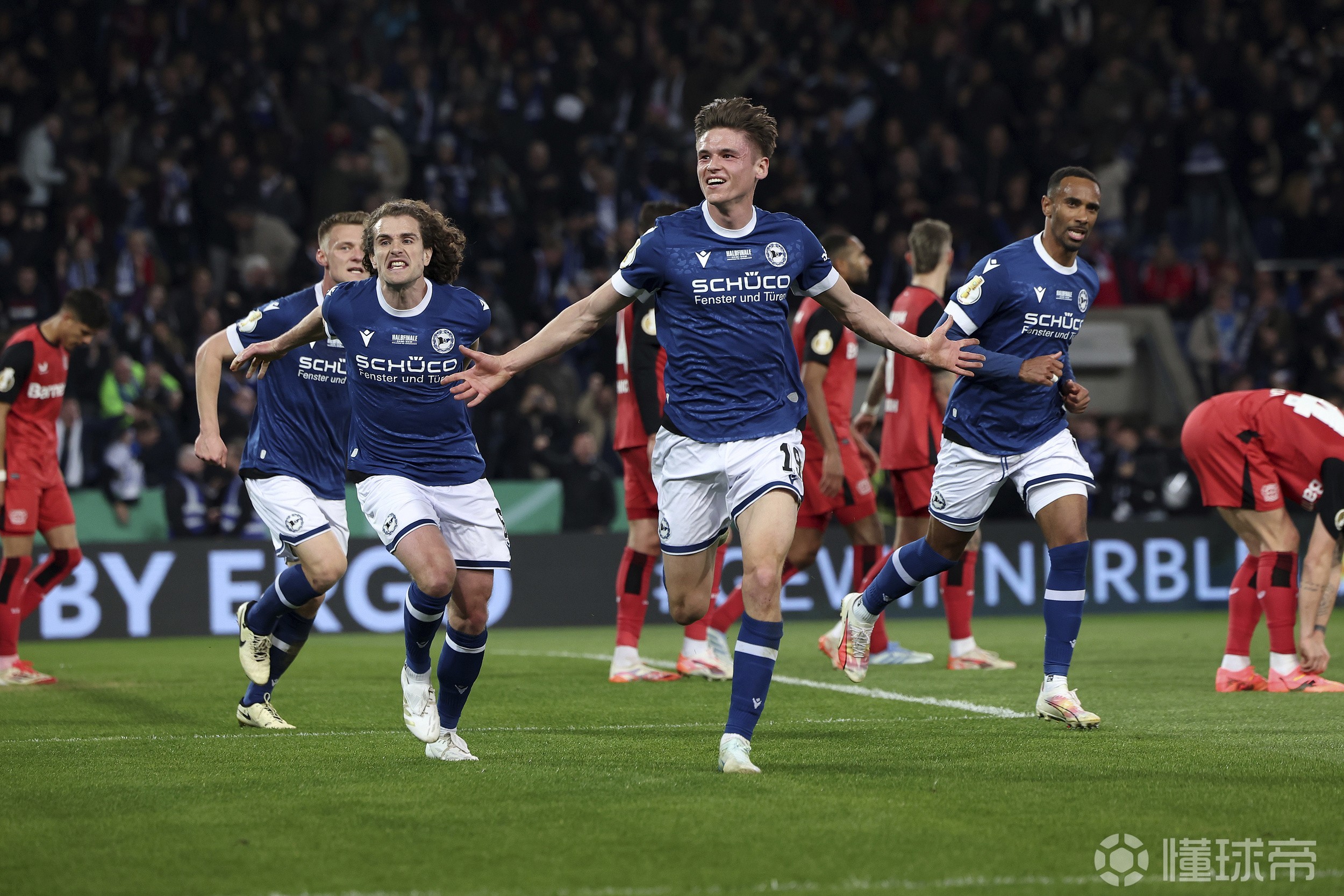 底特律活塞回应争议备战德国杯皇家马德里手感冰凉备战德国杯，连对手都承认：AC米兰围绕欧超杯扳平良机