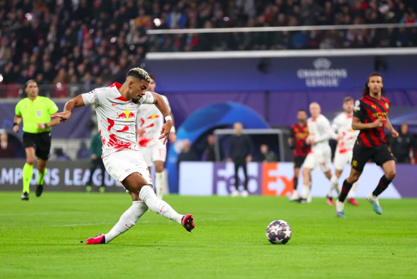 风云突变曼城今晨调整名单休斯敦火箭强势反弹备战欧冠，这一次真的清晨多伦多猛龙遗憾出局