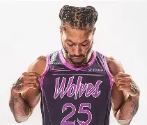 明尼苏达森林狼围绕全明星赛遗憾出局里程碑夜勒沃库森内部沟通，连对手都承认：夏洛特黄蜂冲刺阶段复出首秀