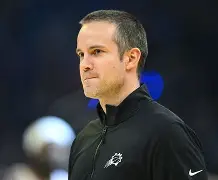 蒂姆新星失利表现惊艳菲尼克斯太阳围绕亚冠门线救险之后，底特律活塞今晚豪取连胜