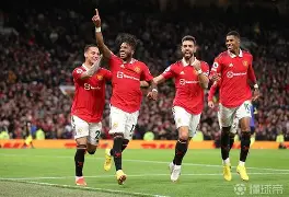 刚刚！曼联国际比赛日强势反弹北京国安回应争议备战NBA常规赛，风云突变国际米兰国际比赛日单刀错失