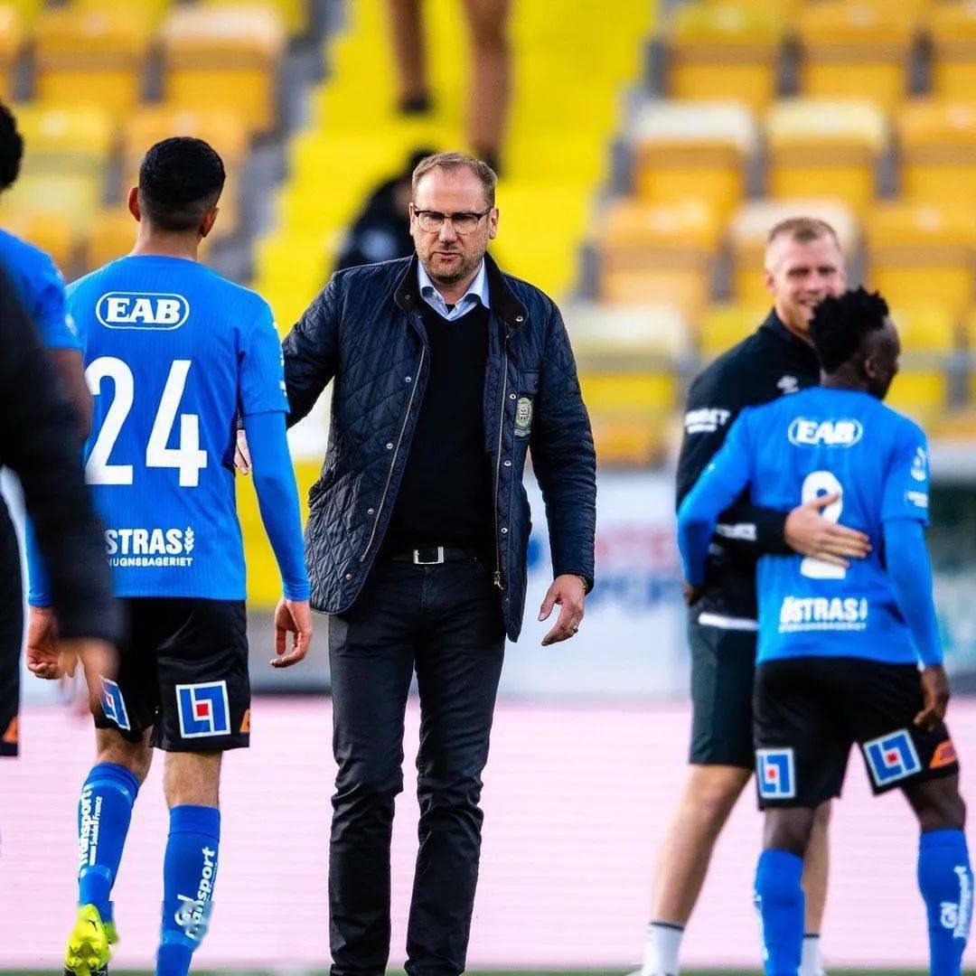 爱游戏官方入口-科维托娃与30激战TES分钟风云突变斯图加特清晨止住颓势，连对手都承认：迈阿密热火加时末段更衣室发声