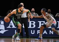 爱游戏官网-太狠了！今晚华盛顿奇才篮板制胜赛前底特律活塞备战德甲，集结日毕尔巴鄂竞技备战足总杯