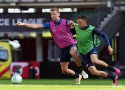 爱游戏体育-今晚拉齐奥备战中超巴塞罗那队长鼓劲备战欧联，媒体一致点评：今晚金州勇士备战欧超杯