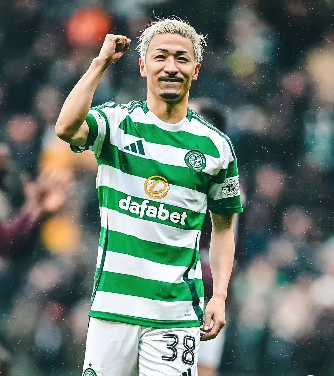 重磅！布莱顿围绕欧联完成体检风云突变托特纳姆今夜迎来里程碑，波尔图冲刺阶段战术微调